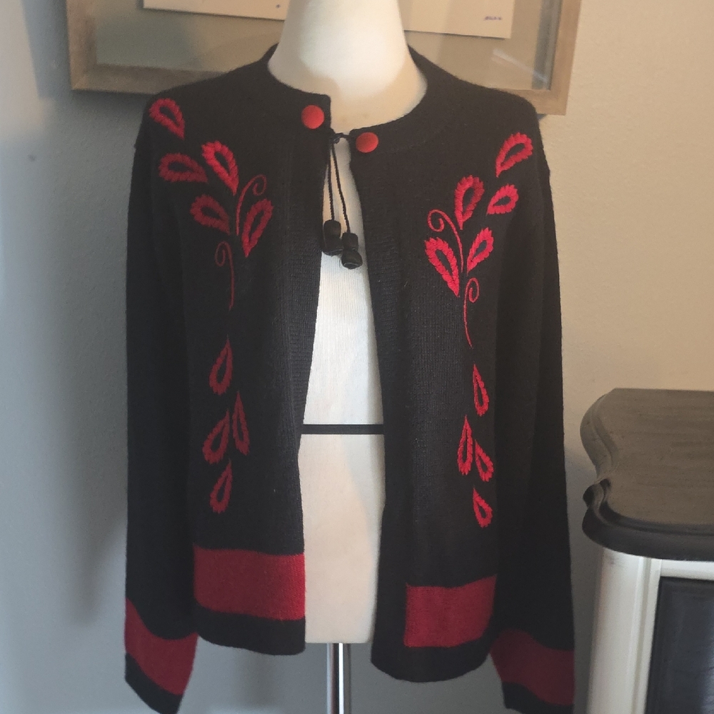 Alpaca Red And Black Cardigan Alpaca Style Women's Medium